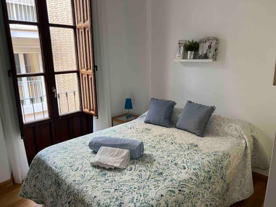 Apartamento Muy Centrico En Granada Exterior photo